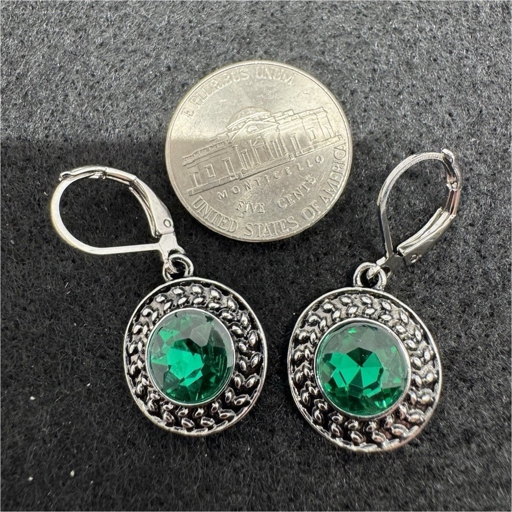 Emerald Green Rhinestone Round Dangle Earrings Silver Tone New
